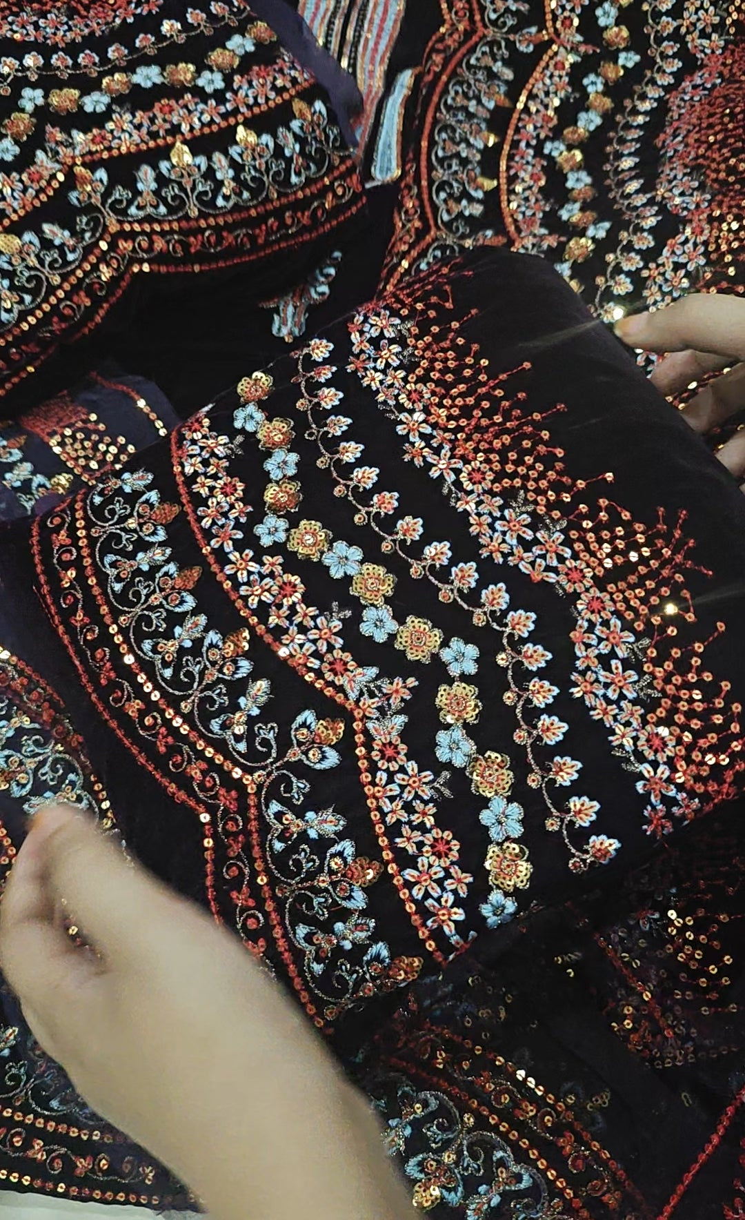 EMAAN ADEEL VELVET 3PC WEDDING EMBERODRY VELVET8629100