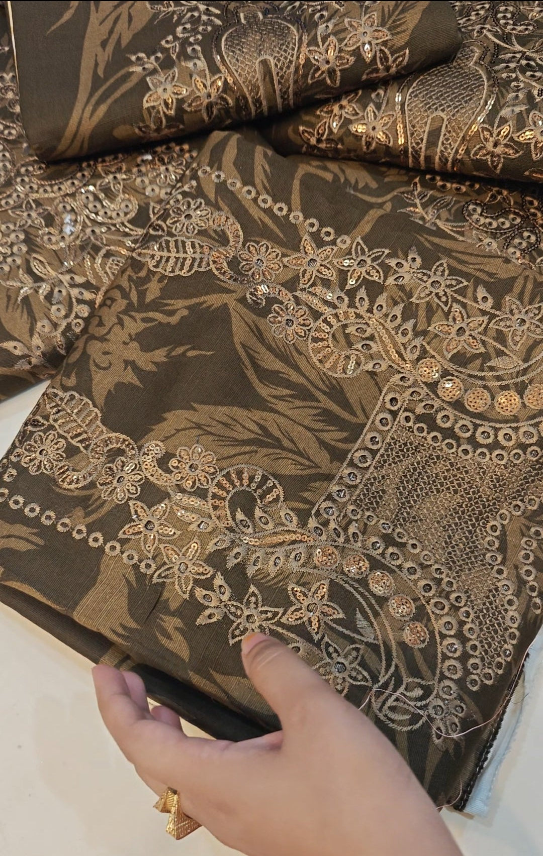 embroidery 3pc khaddar limelight EMBERODRY 92073920llm