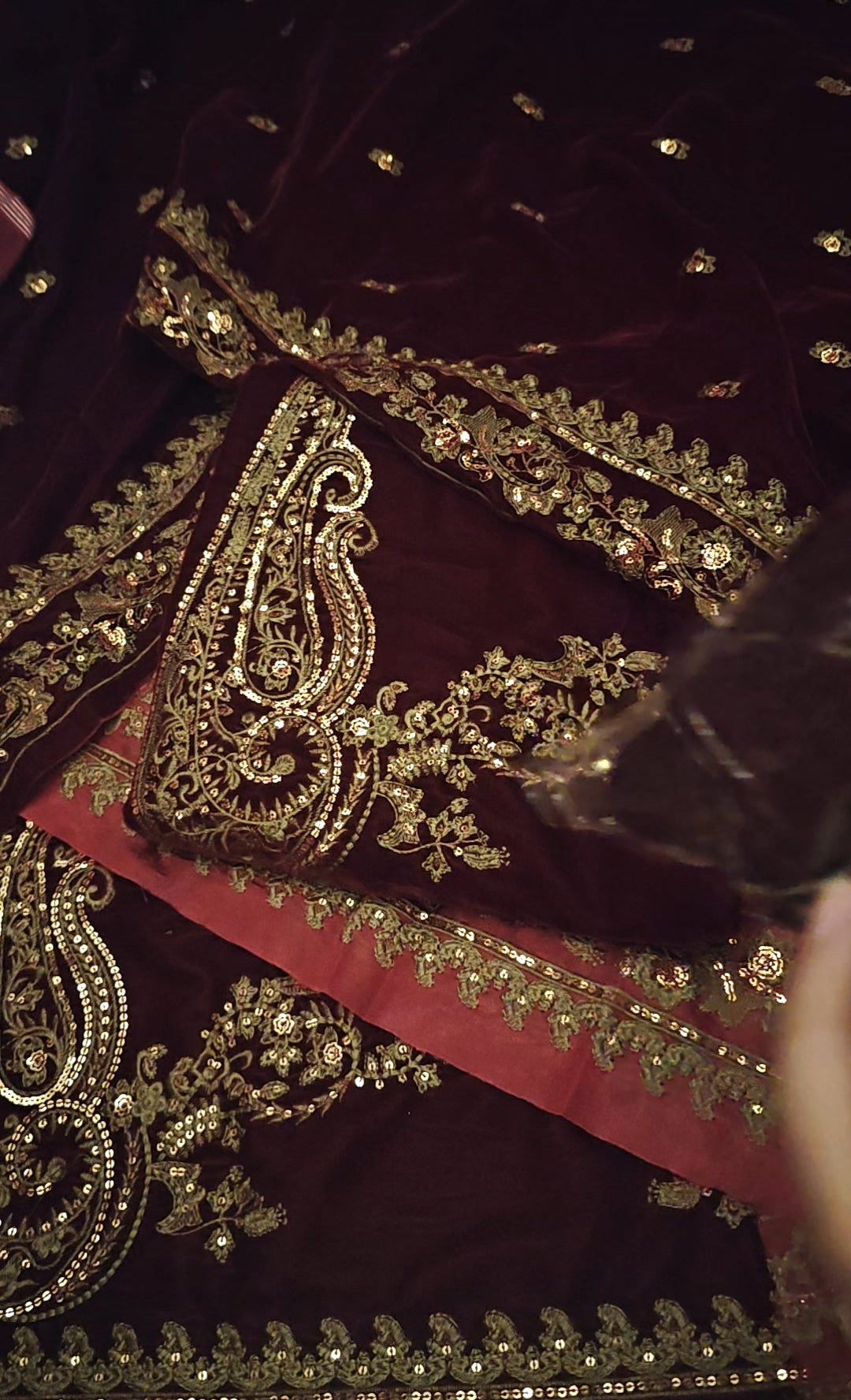 LULU SAR VELVET 3PC MEHROON EMBROIDERY MEH95100