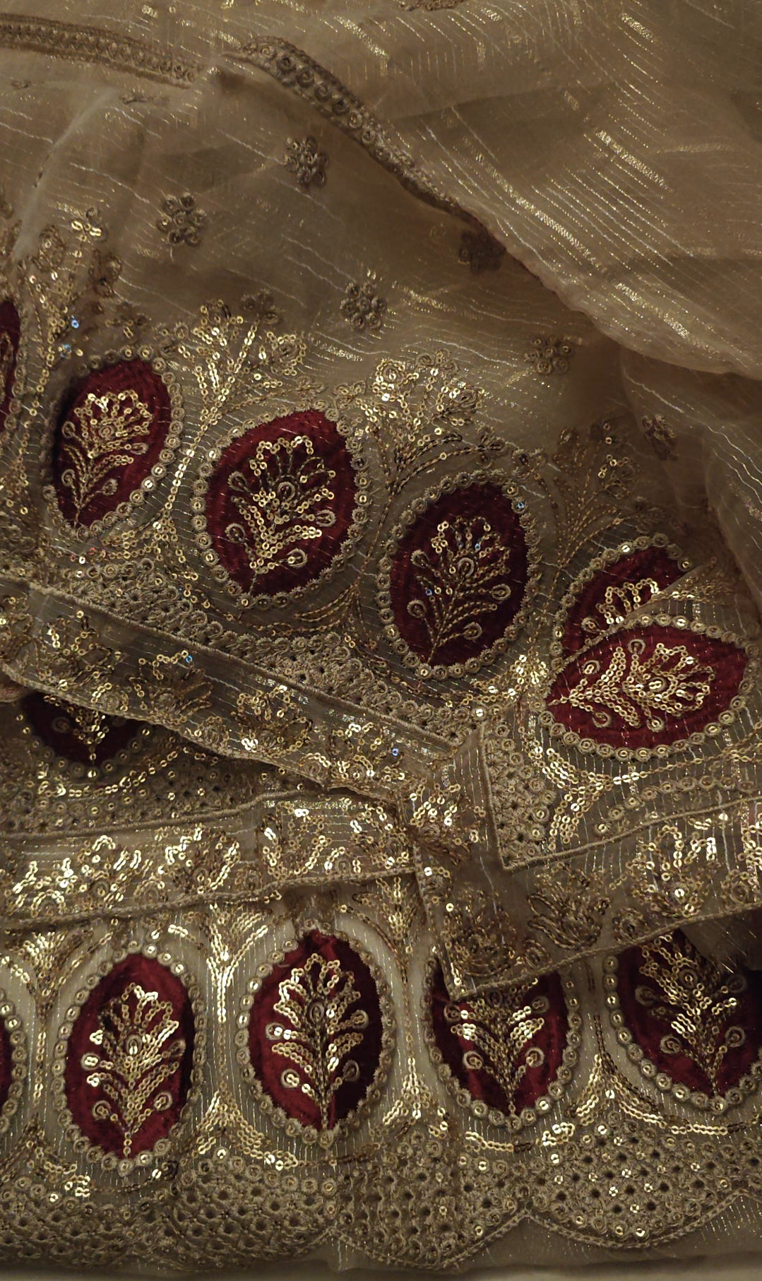 FANCY PARTY WEAR 2 PIECE ARTICLE