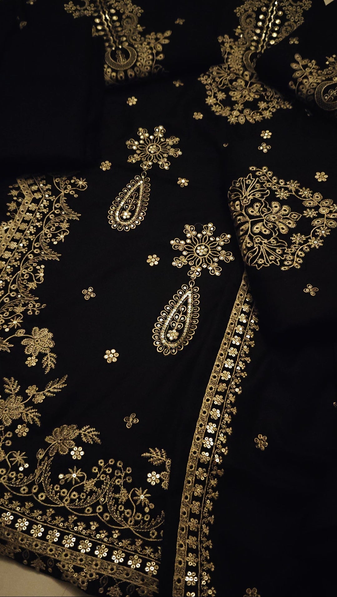 EMBROIDERED MARINA 2 PIECE ARTICLE ZUBI1