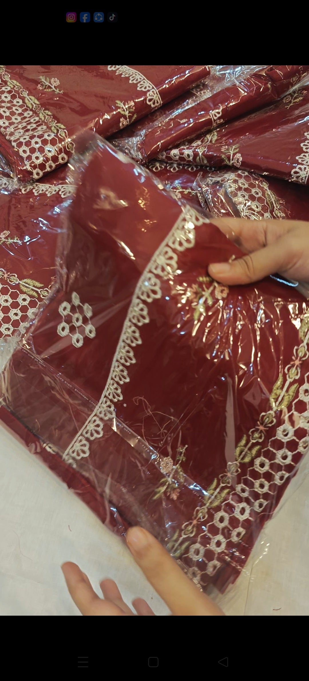 SOBIA NAZIR LAWN MEHROON CHIKENKARI MEH05018S
