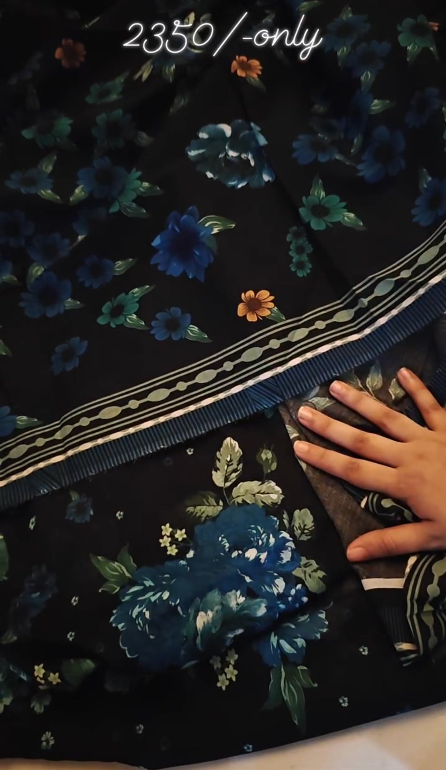 AL KARAM PRINTED LAWN 3 PIECE ARTICLE NXU82JH