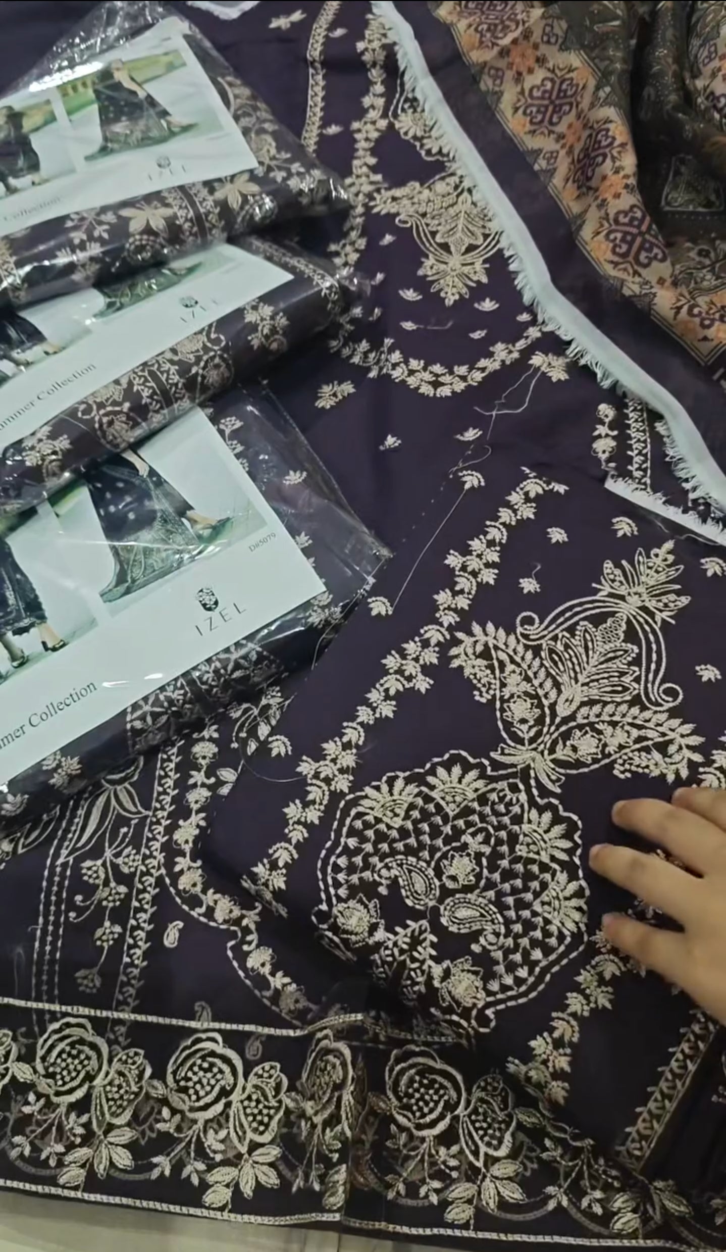 EMAN ADEEL LAWN EMBROIDERED 3 PIECE ARTICLE NO837XNK42