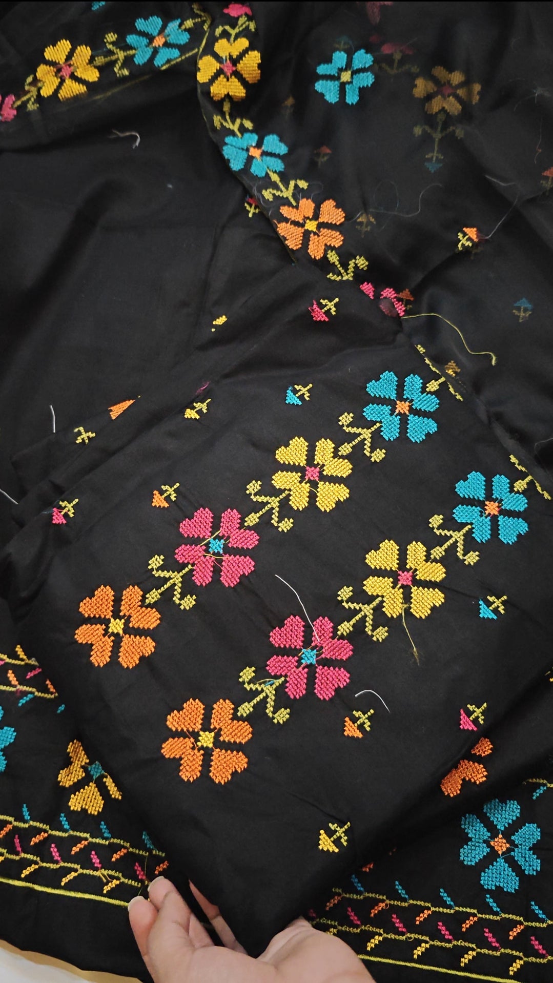 CROSS STITCH 3 PIECE ARTICLE