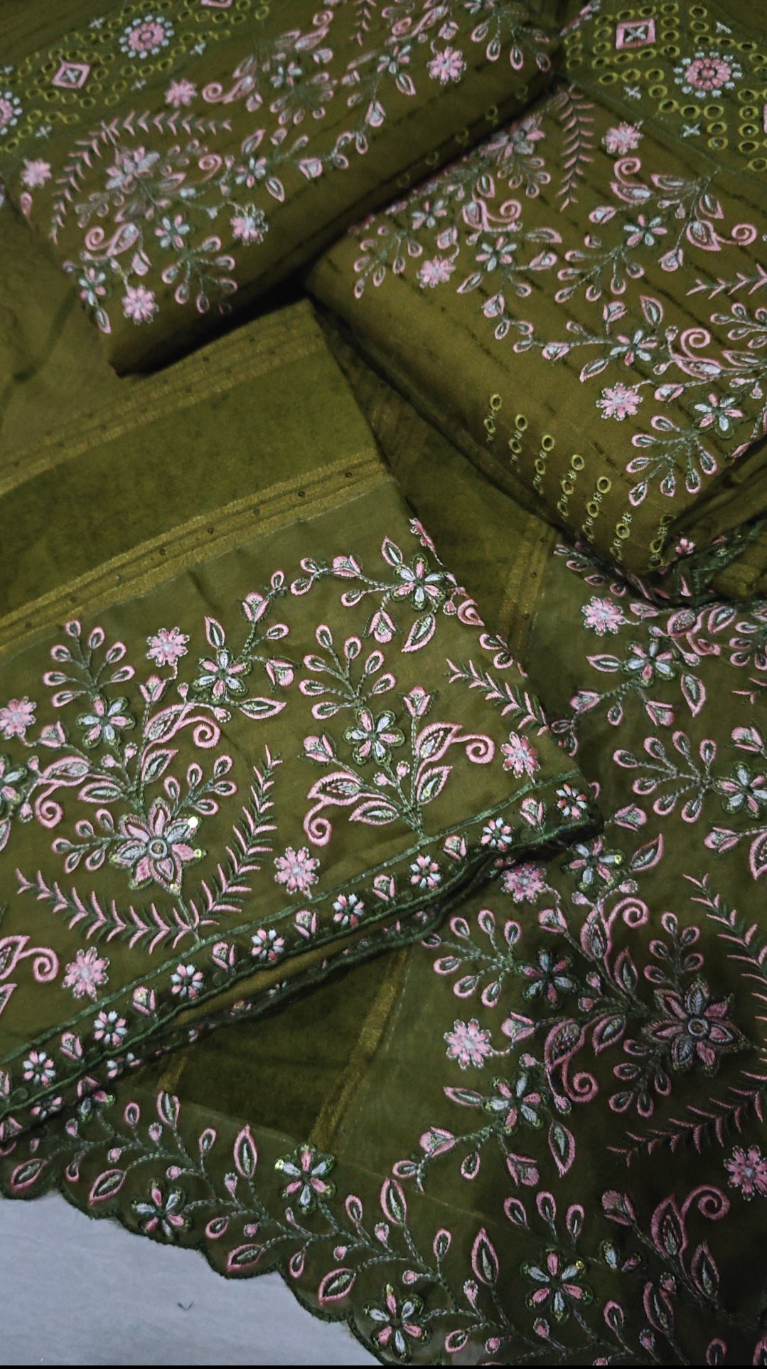 PEACH WOOL EMBROIDERED 3 PIECE ARTICLE