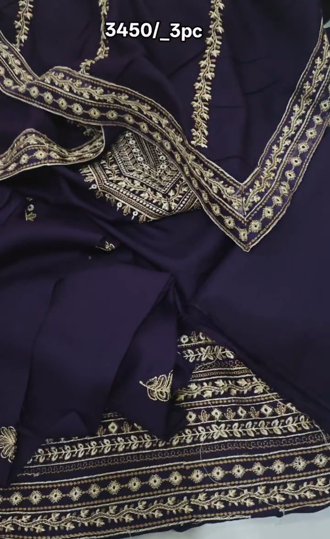 DHANAK MARINA EMBROIDERED 3 PIECE ARTICLE SEI098