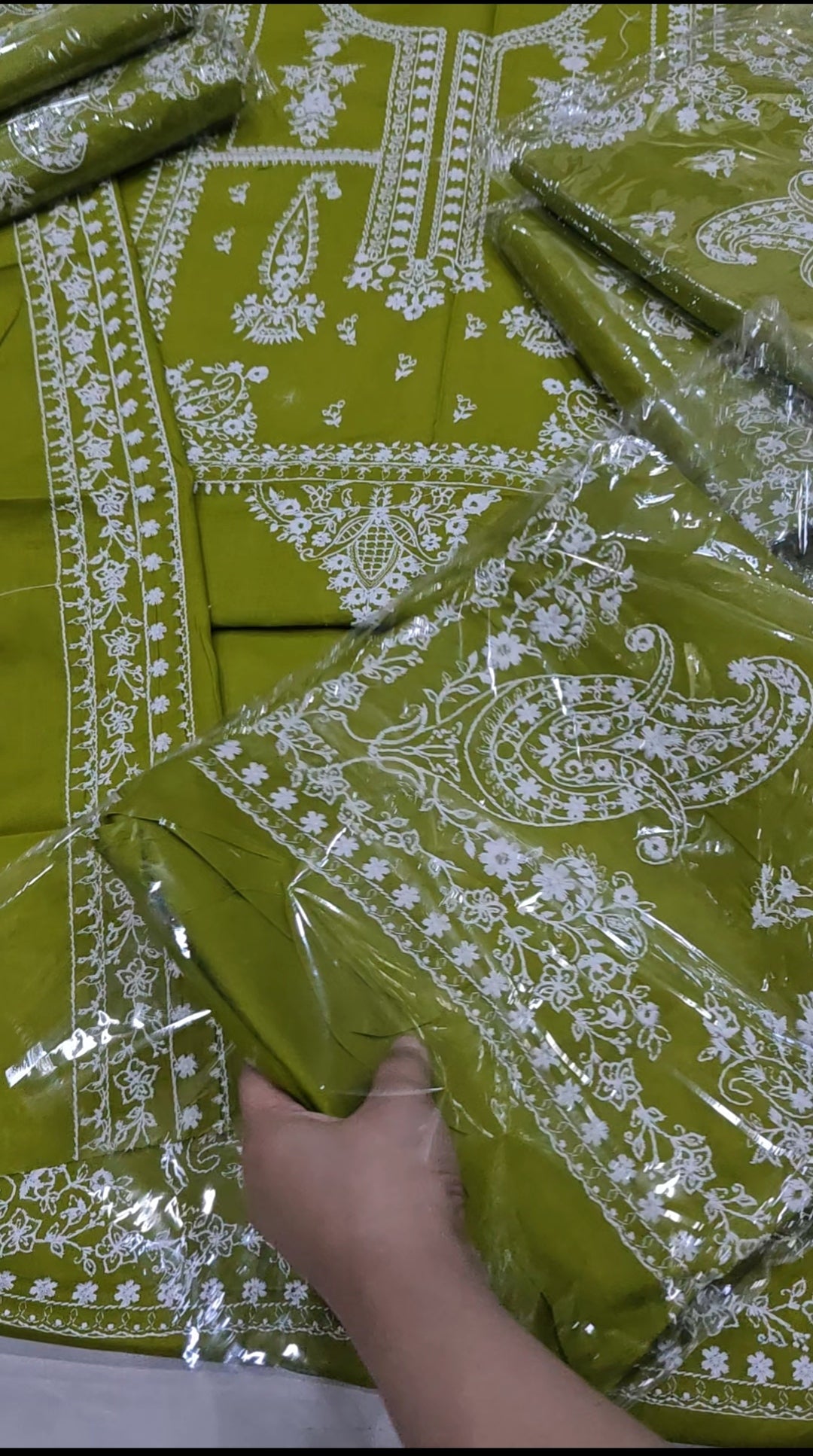 SAPPHIRE 2 PIECE ARTICLE MPTUZX1