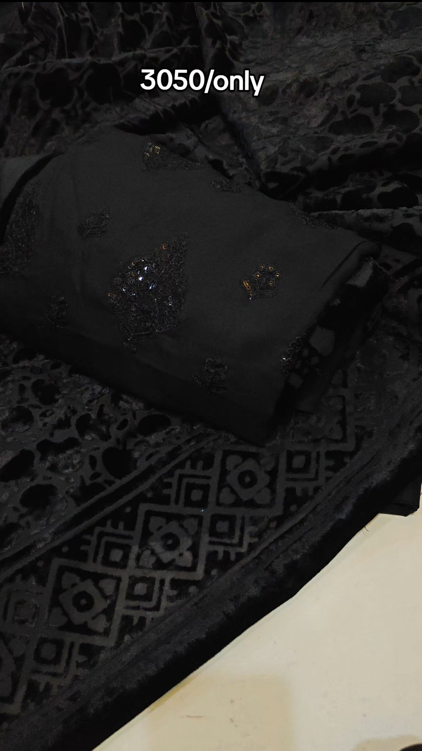 DHANAK 3 PIECE ARTICLE WITH PALACHI SHAWL 54TYDGF