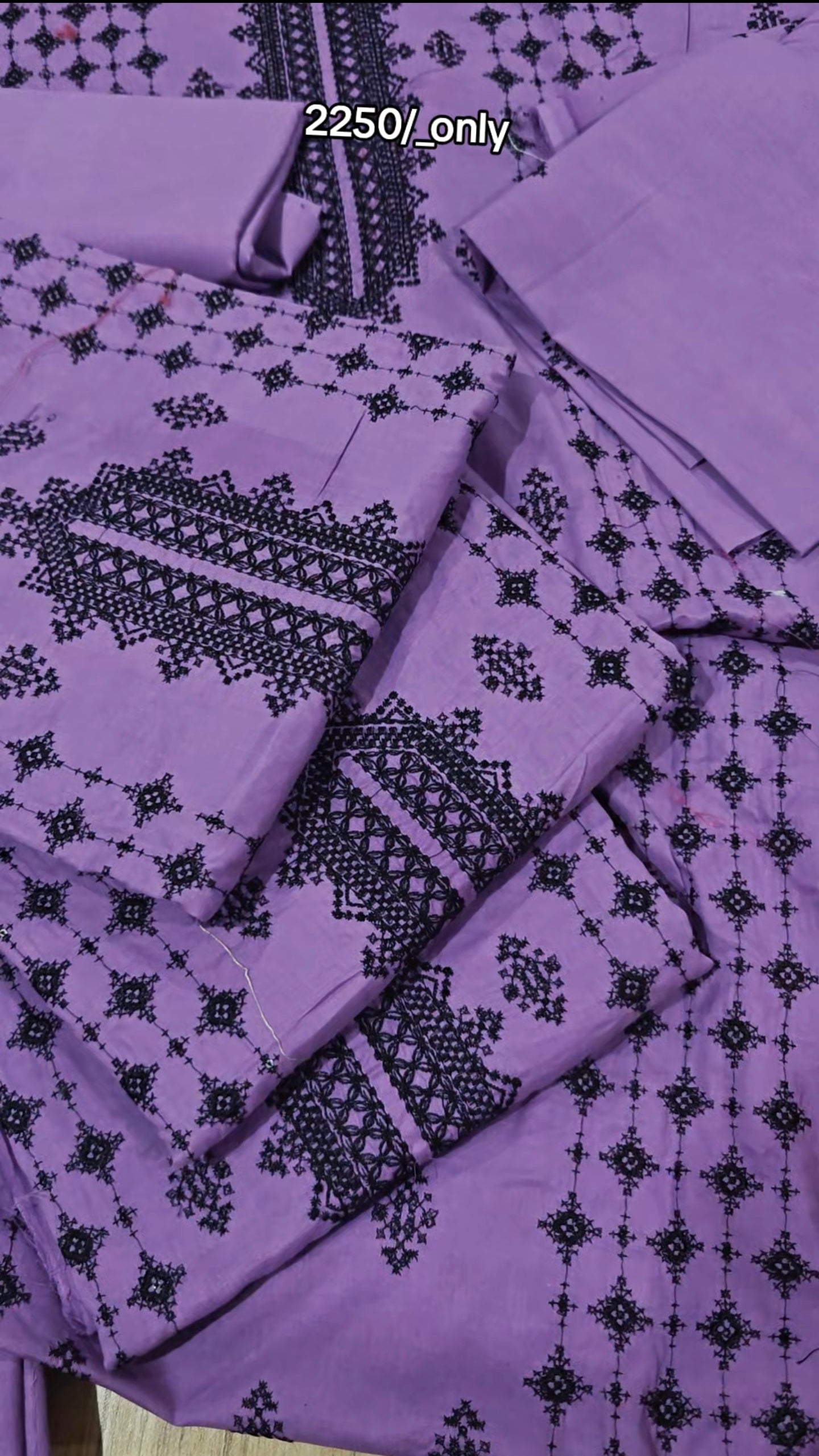 LAWN EMBROIDERED 2 PIECE ARTICLE 0EN2BD11
