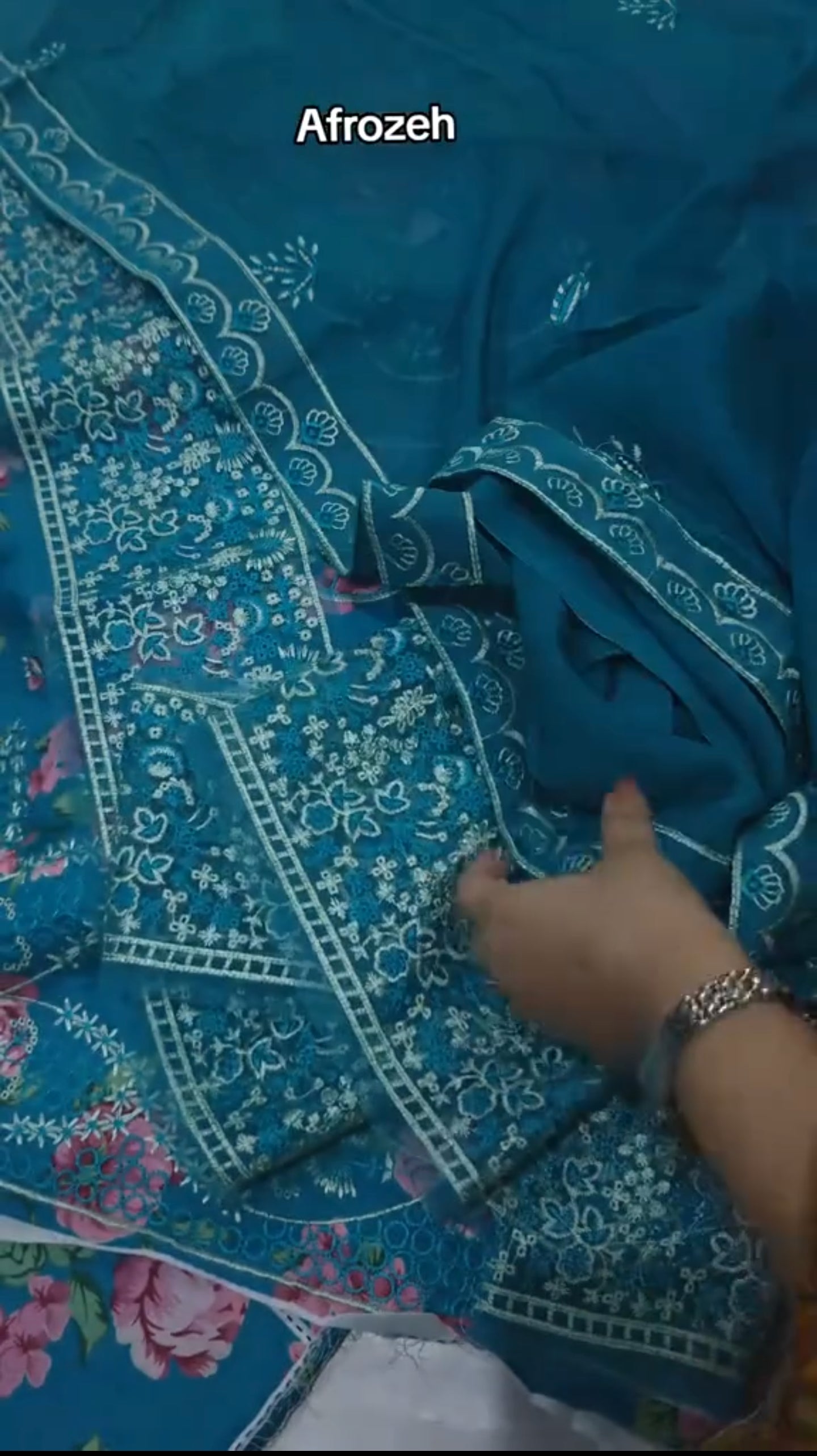 AFROZEH LAWN PRINTED 3 PIECE ARTICLE OFJRN83