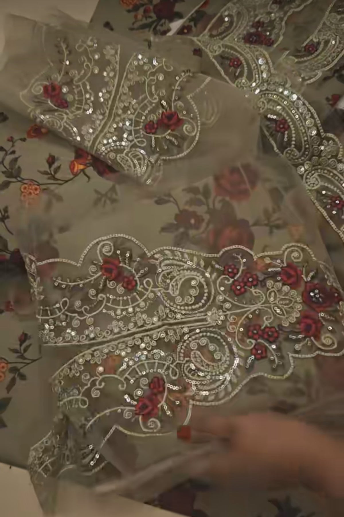 BAROQUE 3PC ARTICLE KHADDAR PRINTED OR PATCH PISTAESKHOHJ