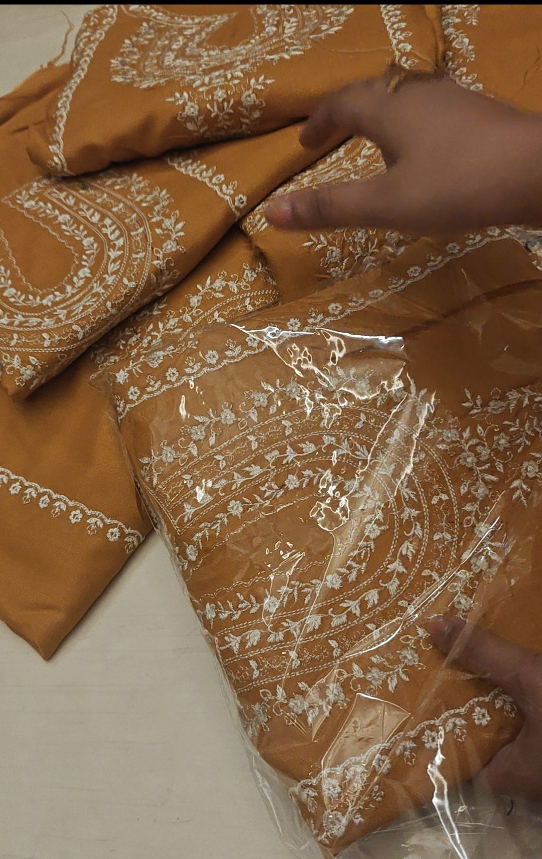 LAAM EMBROIDERY 2PC DHANK MARINA ARTICLE0182700