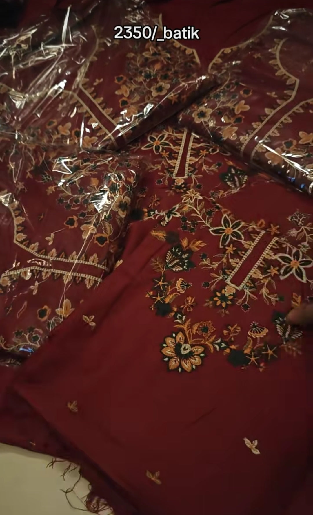 BATIK 2PC ARTLICE NECK OR EMBROIDERED MEHROONJY0G
