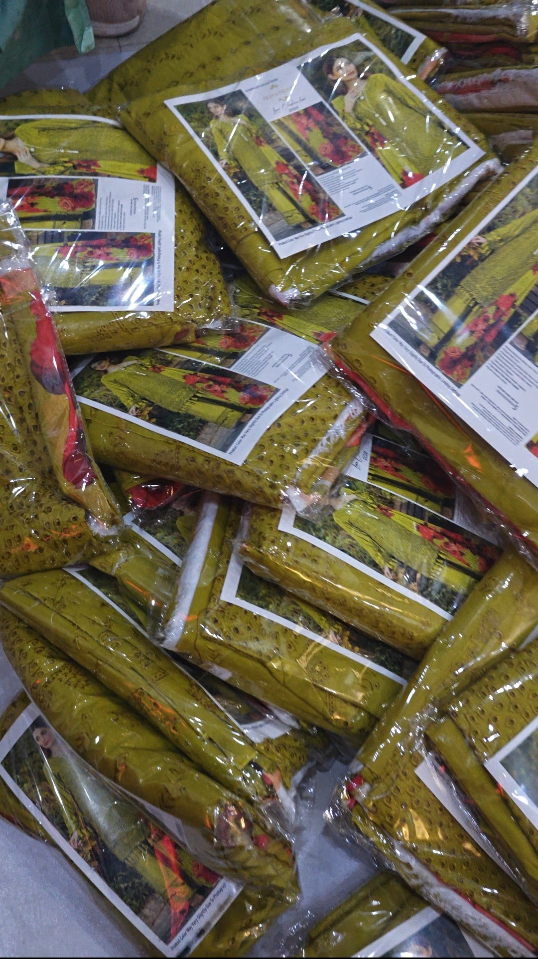 AGHA NOOR 3 PIECE LUXURY LAWN DRESS AGNR1D