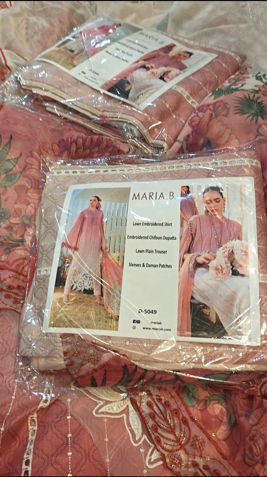 MARIA.B LAWN EMBROIDERED 3 PIECE ARTICLE 7FFI6RD
