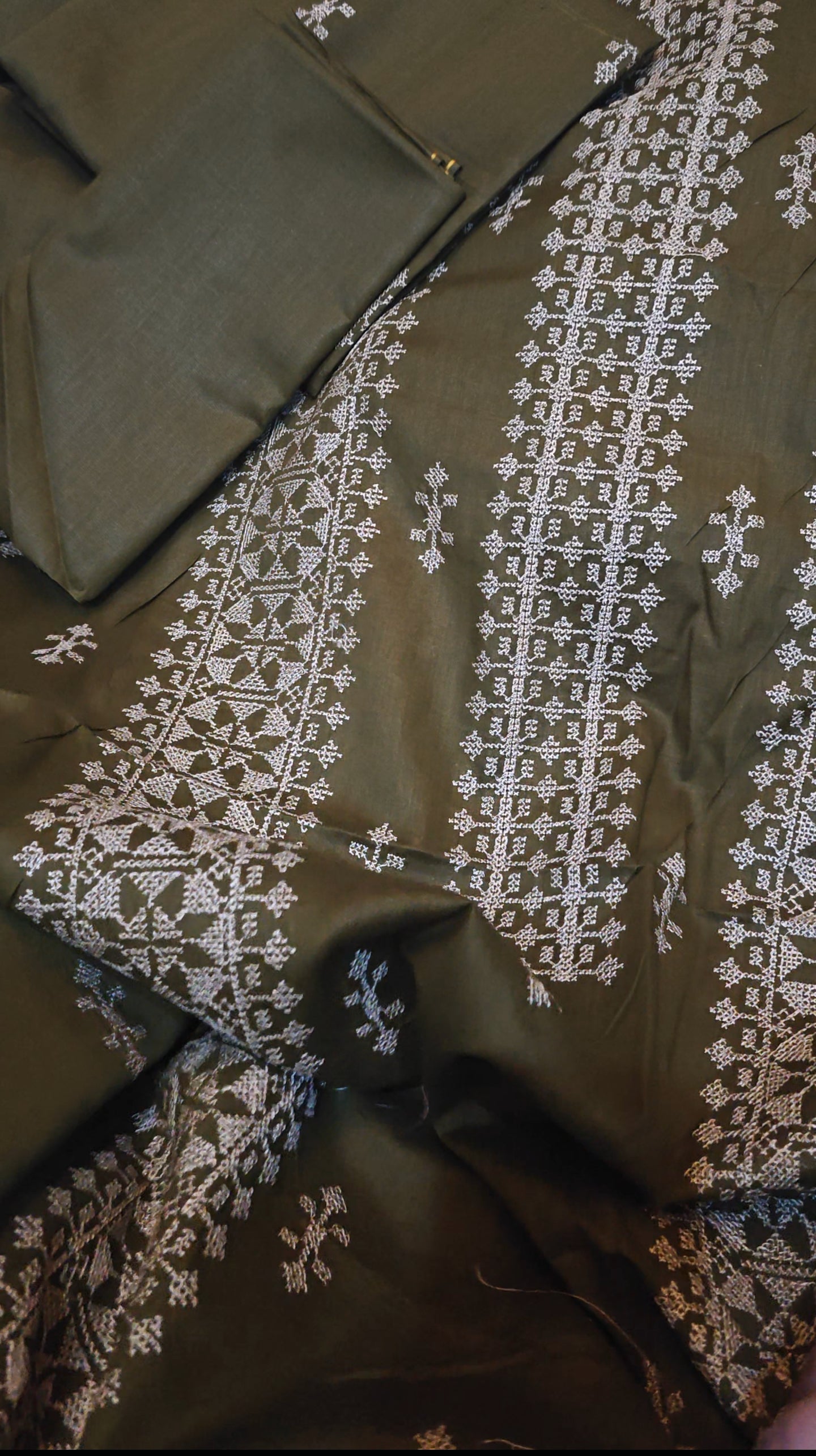 LAWN EMBROIDERED 2 PIECE DRESS KXND917