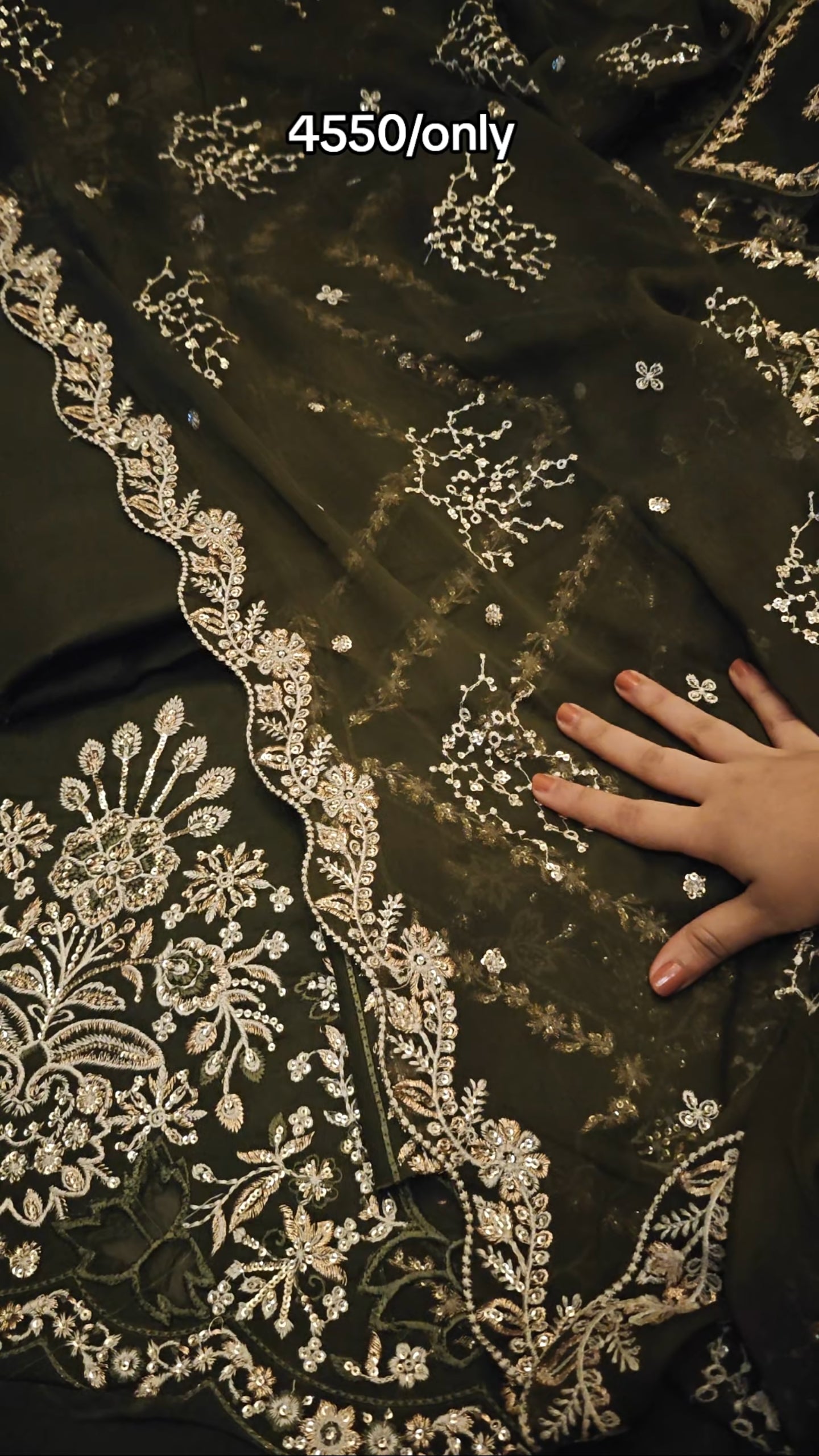 EMBROIDERED LAWN 3 PIECE ARTICLE OWGWB028