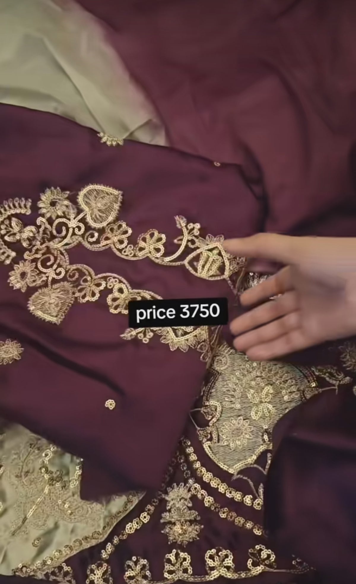 Ethnic 3pc article silk embroidered marbalasikuyih