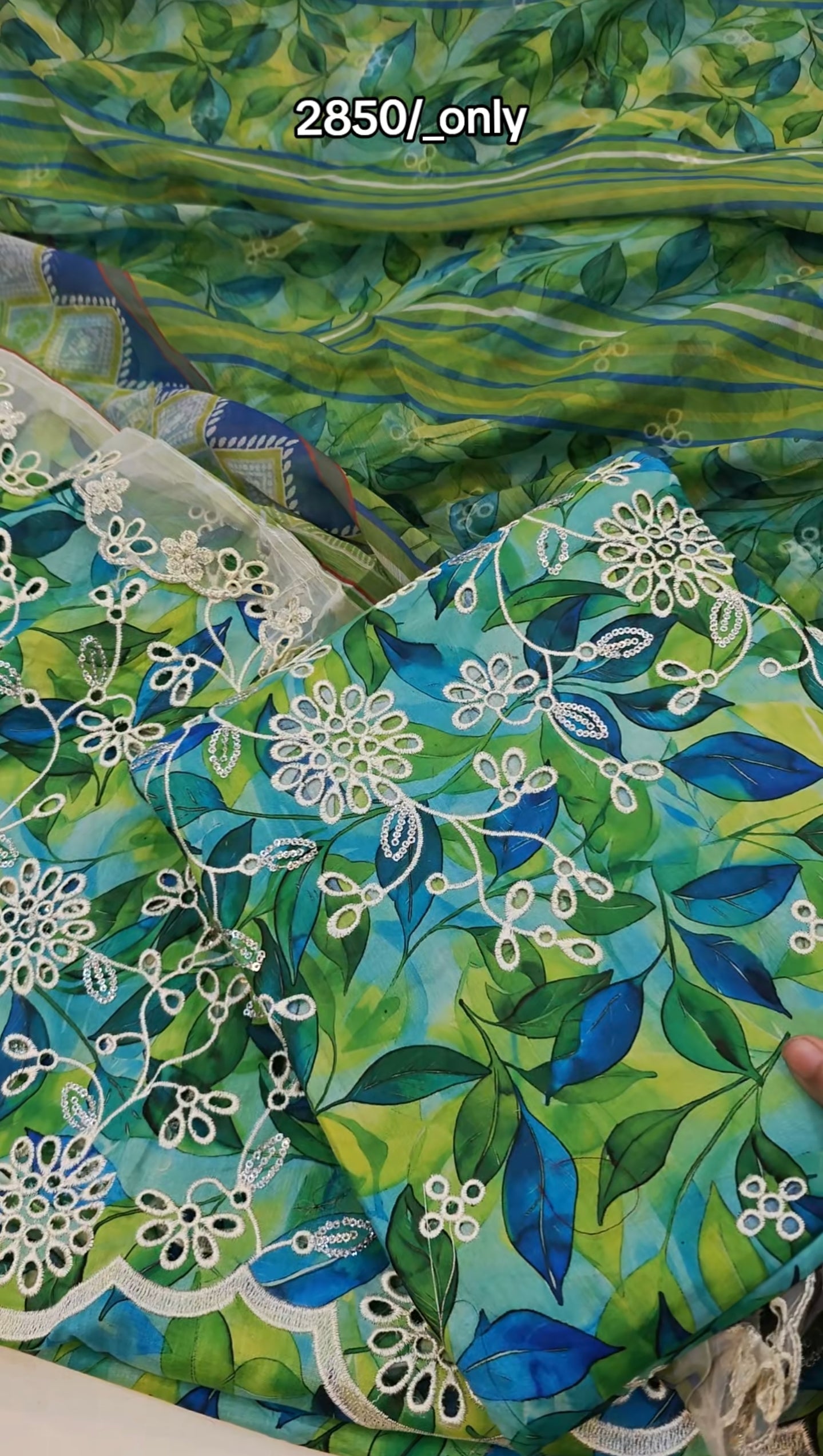 BIN SAEED LAWN CHICKEN KARI 3 PIECE ARTICLE JSO63NW