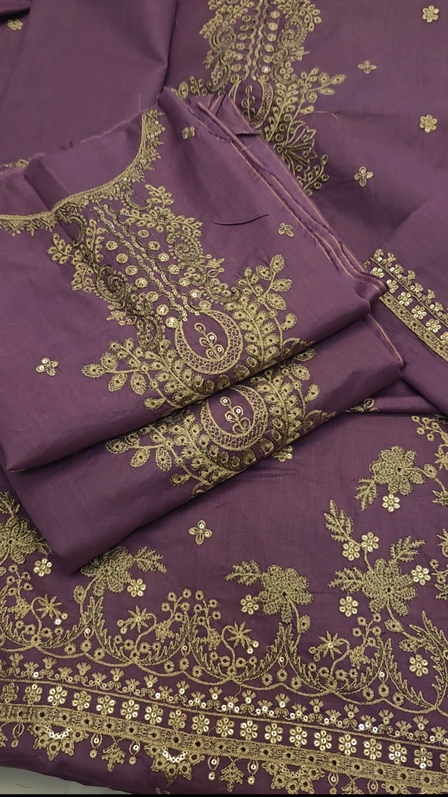 EMBROIDERED LAWN 2 PIECE ARTICLE VSFAT738E