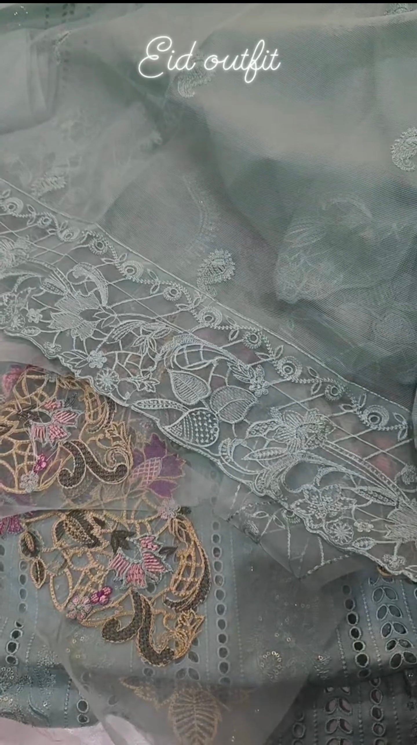 QALAMKAR EMBROIDERED LAWN 3 PIECE ARTICLE DATATEU801