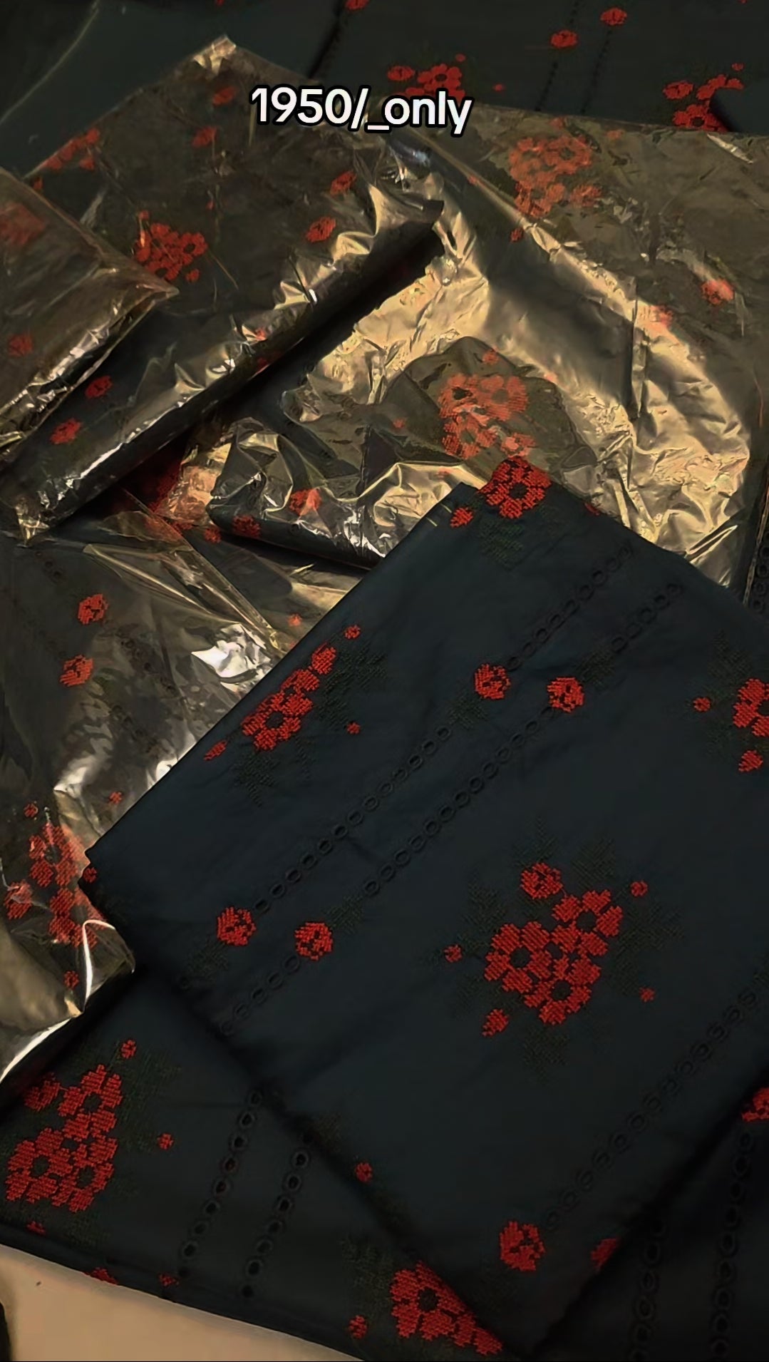 EMBROIDERED LAWN 2 PIECE ARTICLE YRSC86