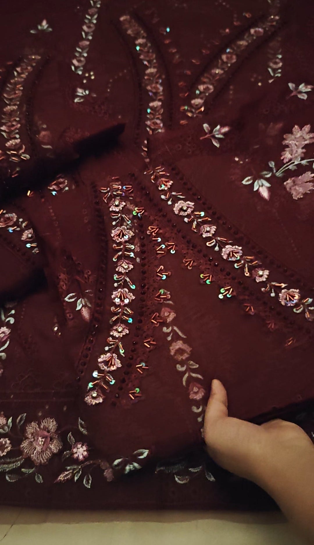 HAND MADE LAWN MEHROON0982