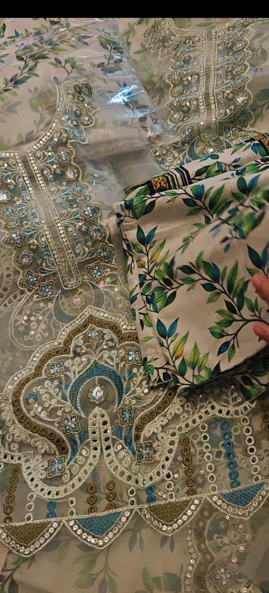 BINSAED DECENT ARTICLE REASBLE EID WEAR W2580G