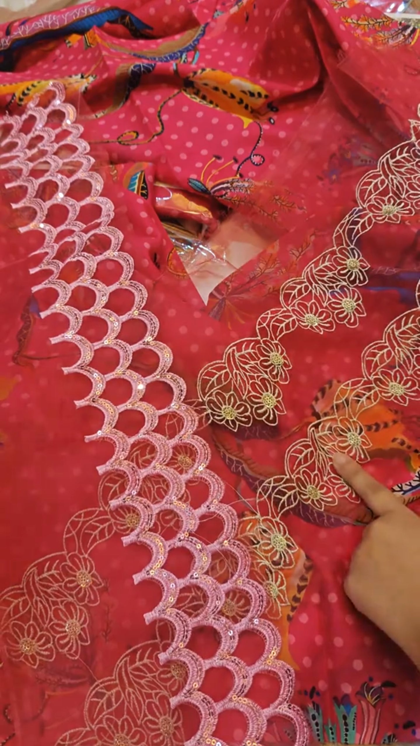 ASIFA AND NABEEL LAWN PRINTED 3 PIECE DRESS FIGIO780