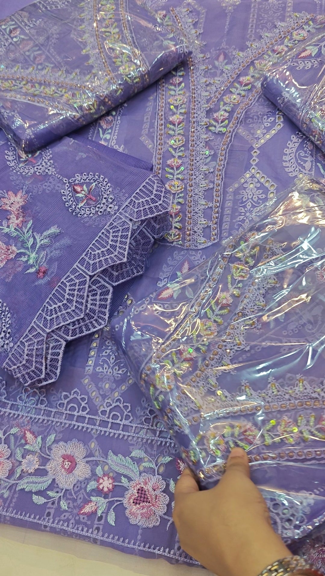 LALIC CHIKENKARI LAWN HEAVY EMBROIDERY LALIC87654