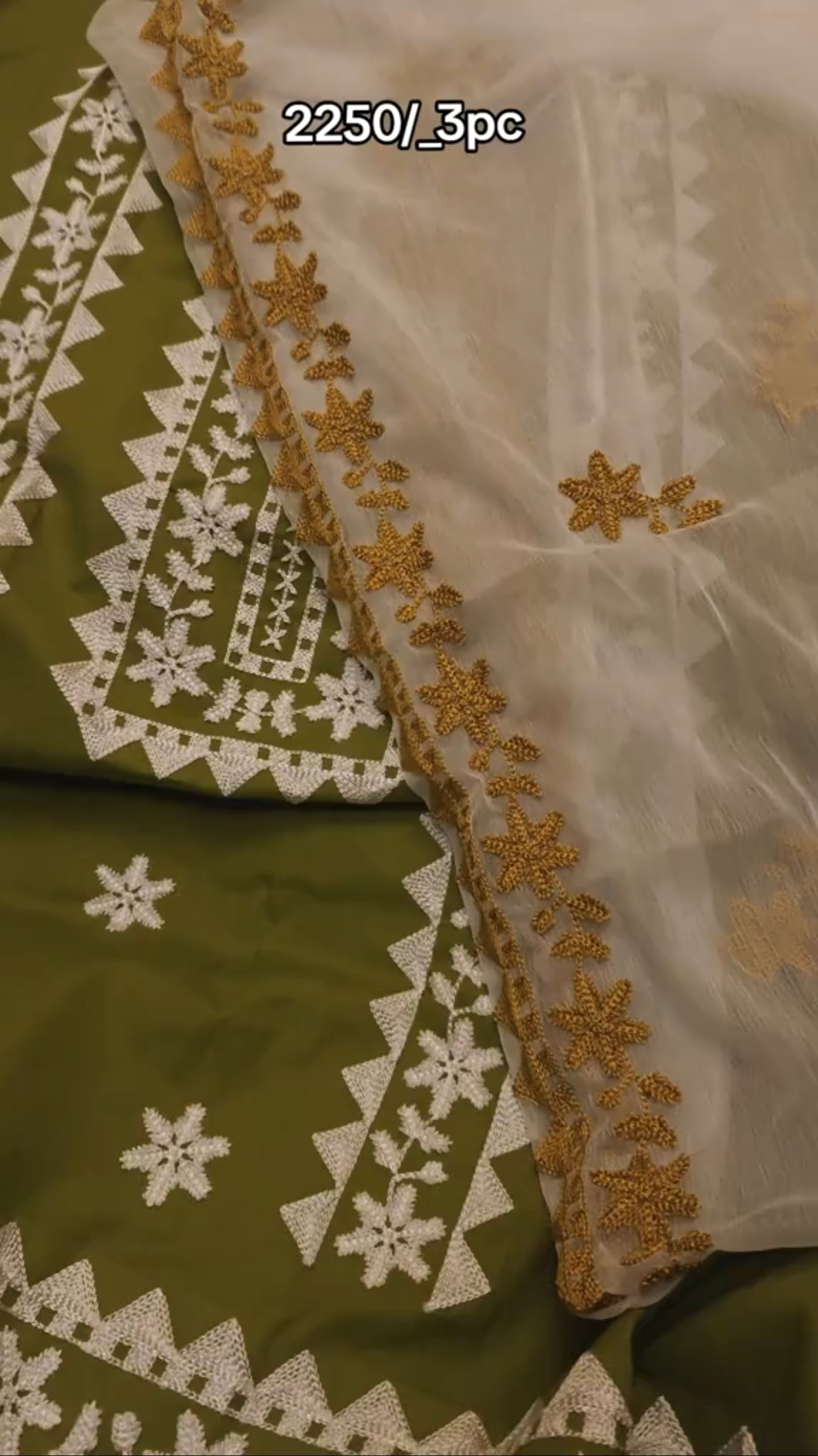 EMBROIDERED LAWN COTTON 3 PIECE DRESS KTQY1O