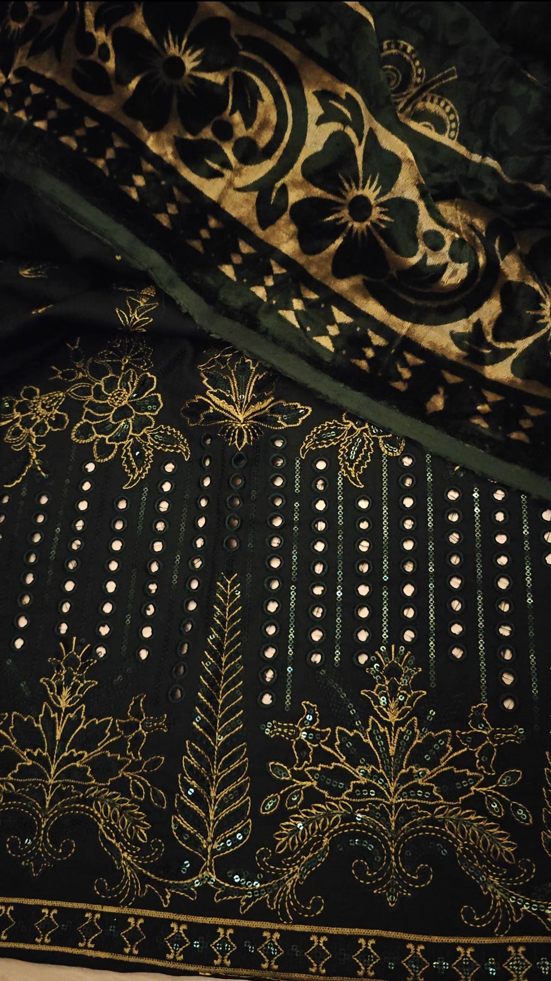 MARIA.B PALACHI SHAWL 3 PIECE ARTICLE