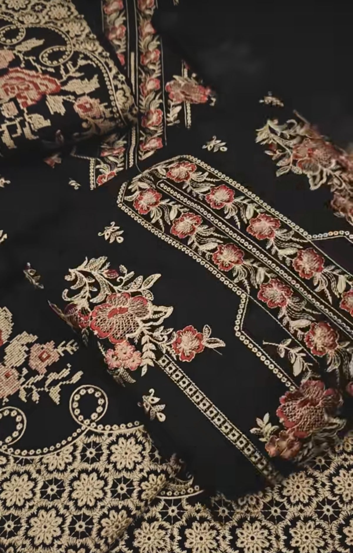 DHANAK MARINA 3PC ARTICLE EMBROIDERED HEAVY TOGOGJKAAL