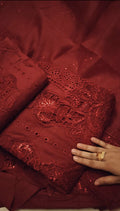MARIA.B LUXURY LAWN CHICKEN KARI 3 PIECE ARTICLE 9DH42N