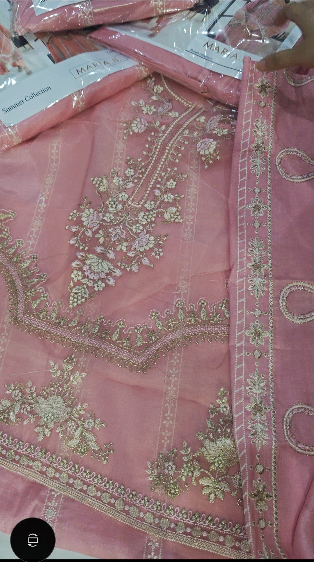 MARIA.B EMBROIDERED LAWN 3 PIECE ARTICLE OT89POQ