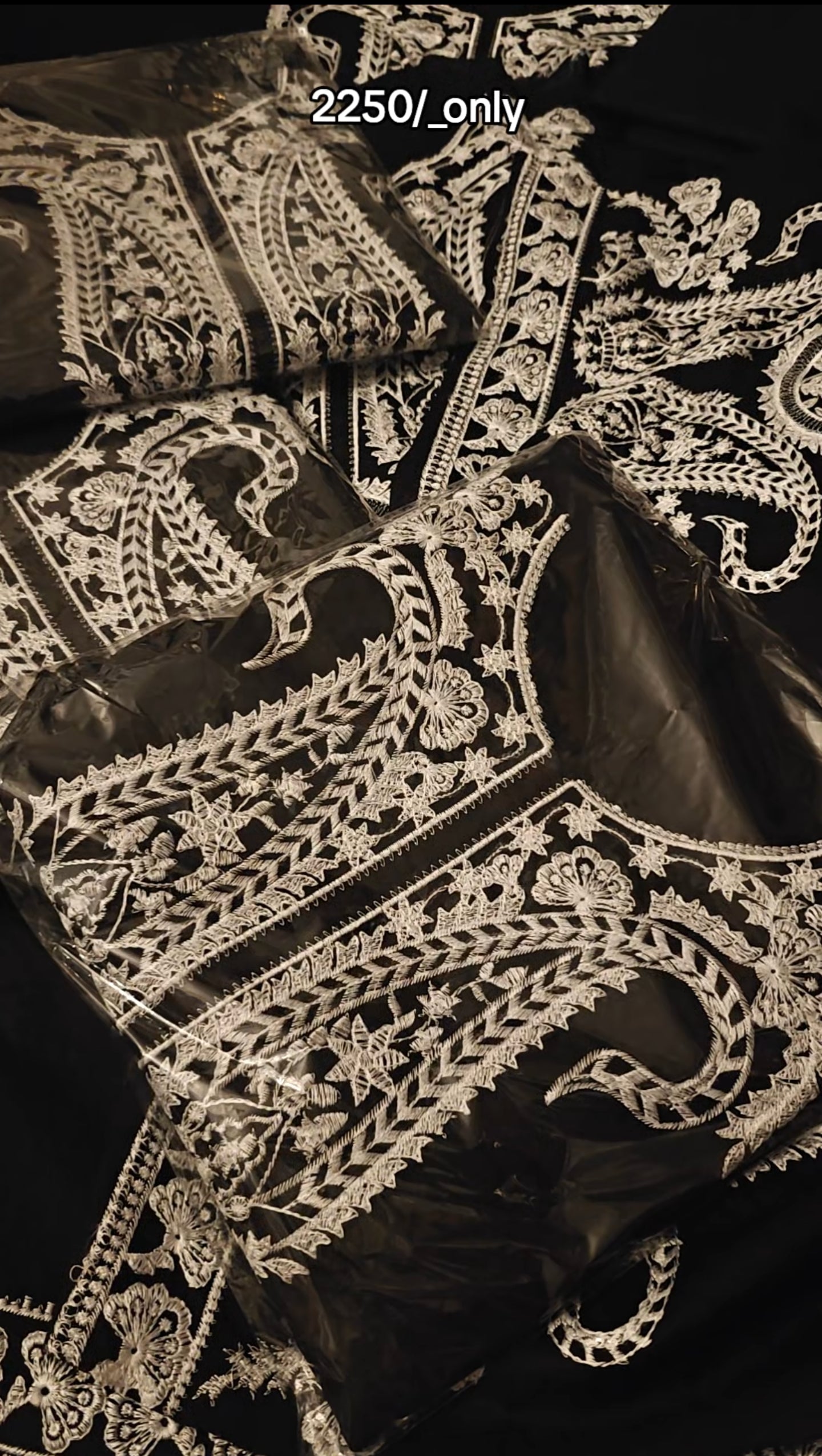 LAWN EMBROIDERED 2 PIECE ARTICLE OE6EY83BL
