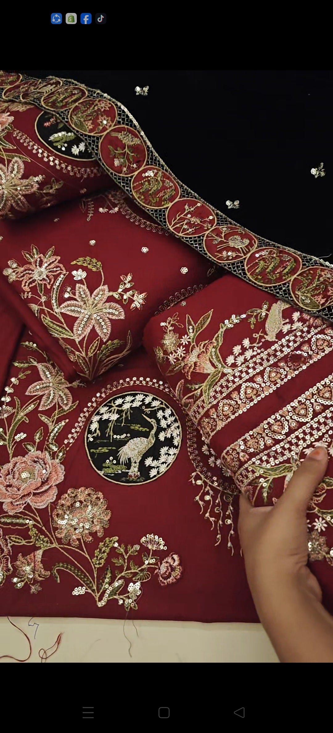 ETHNIC MEHROON EMBERODRY MEHROON VELVET 66172030MEHRON