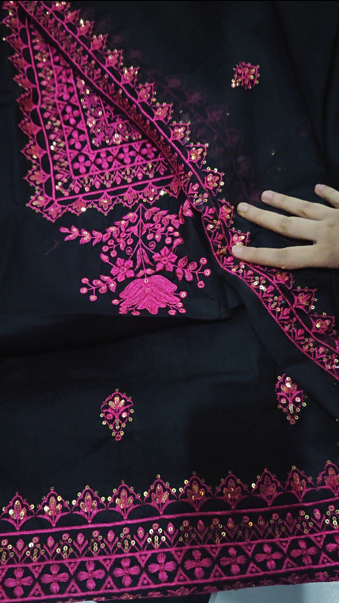 COTTON EMBROIDERED 3 PIECE ARTICLE SH3L