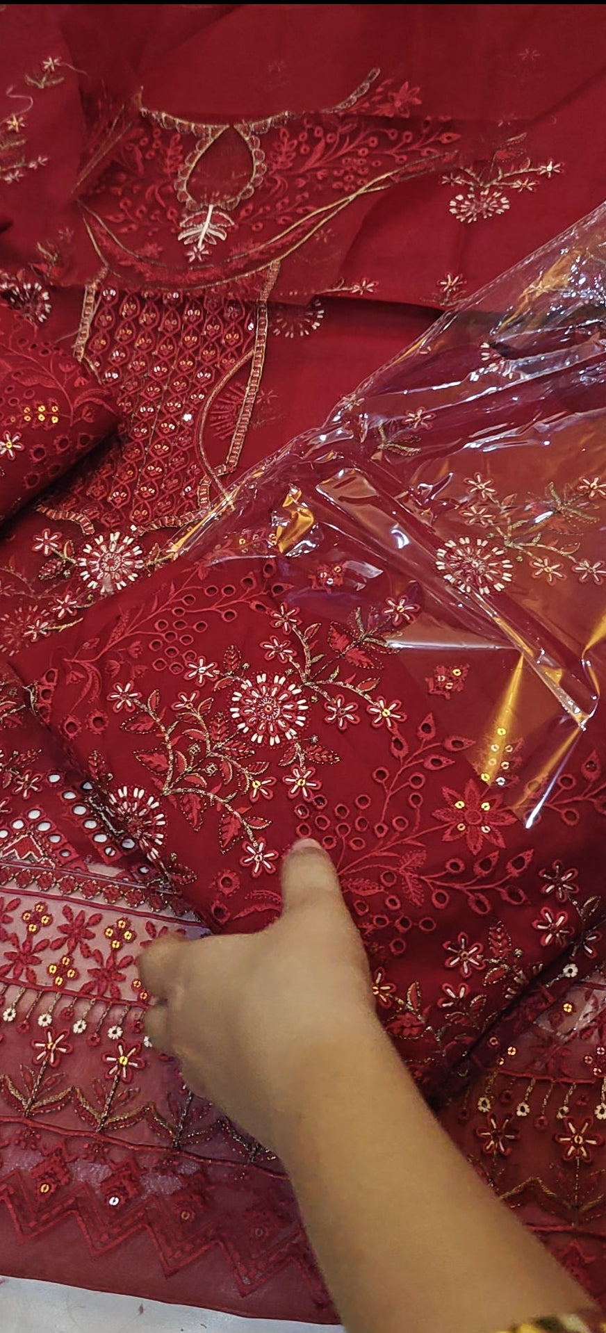 MEHRON IZNIK CHIKENKARI MEHBASE03