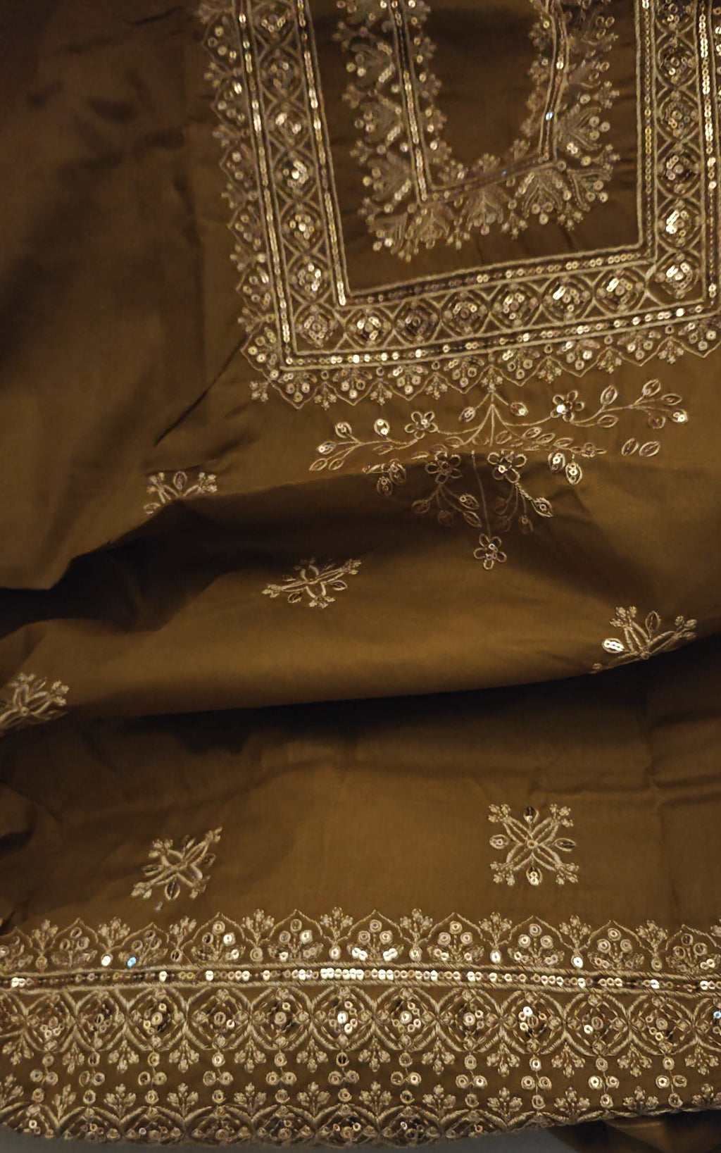 EMBROIDERED COTTON 3 PIECE ARTICLE ZZ99P