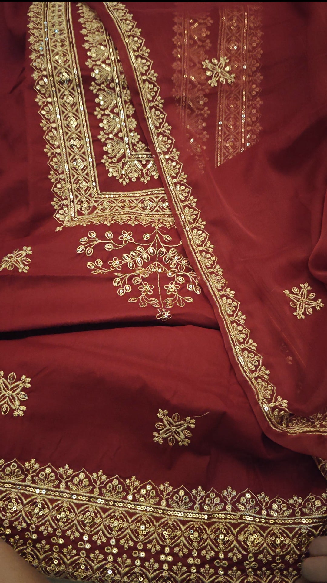 EMBROIDERED COTTON 3 PIECE ARTICLE ZZ99O