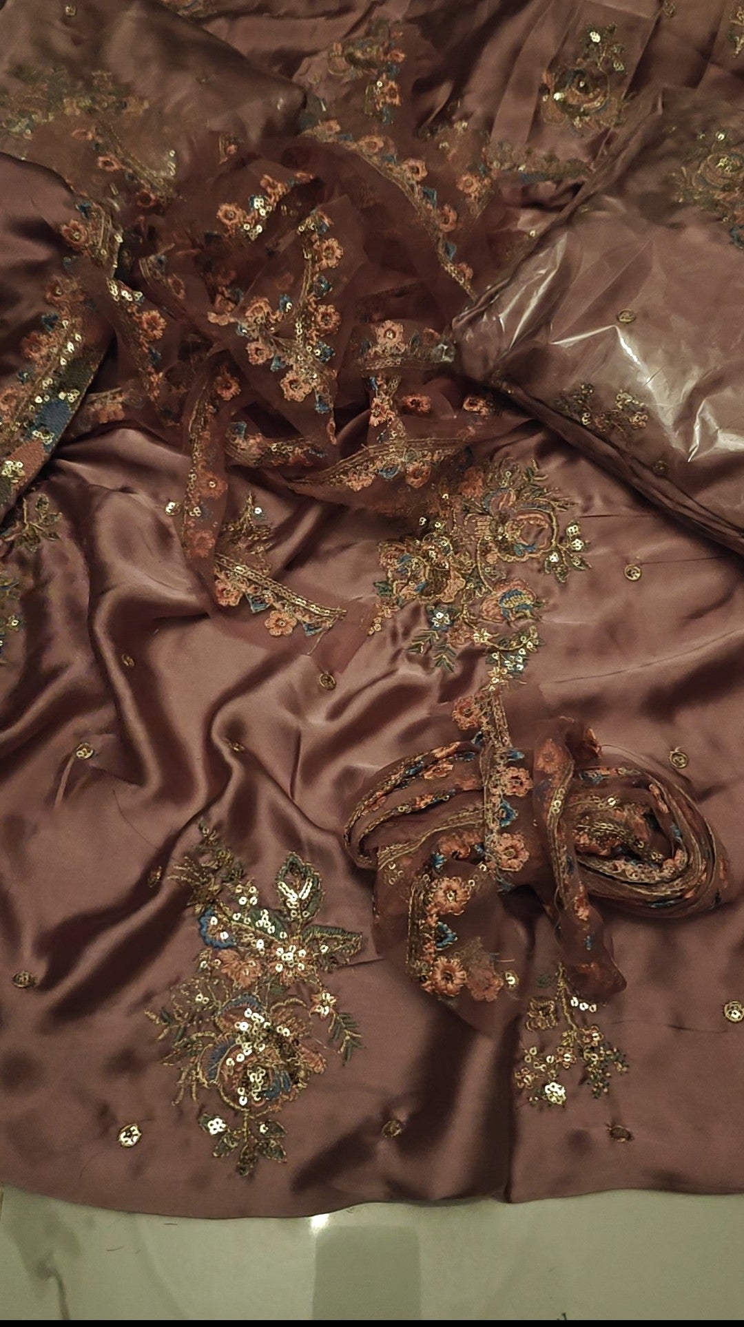 ETHNIC 2 PIECE SILK ARTICLE BEAUTIFUL DRESS DGD67I