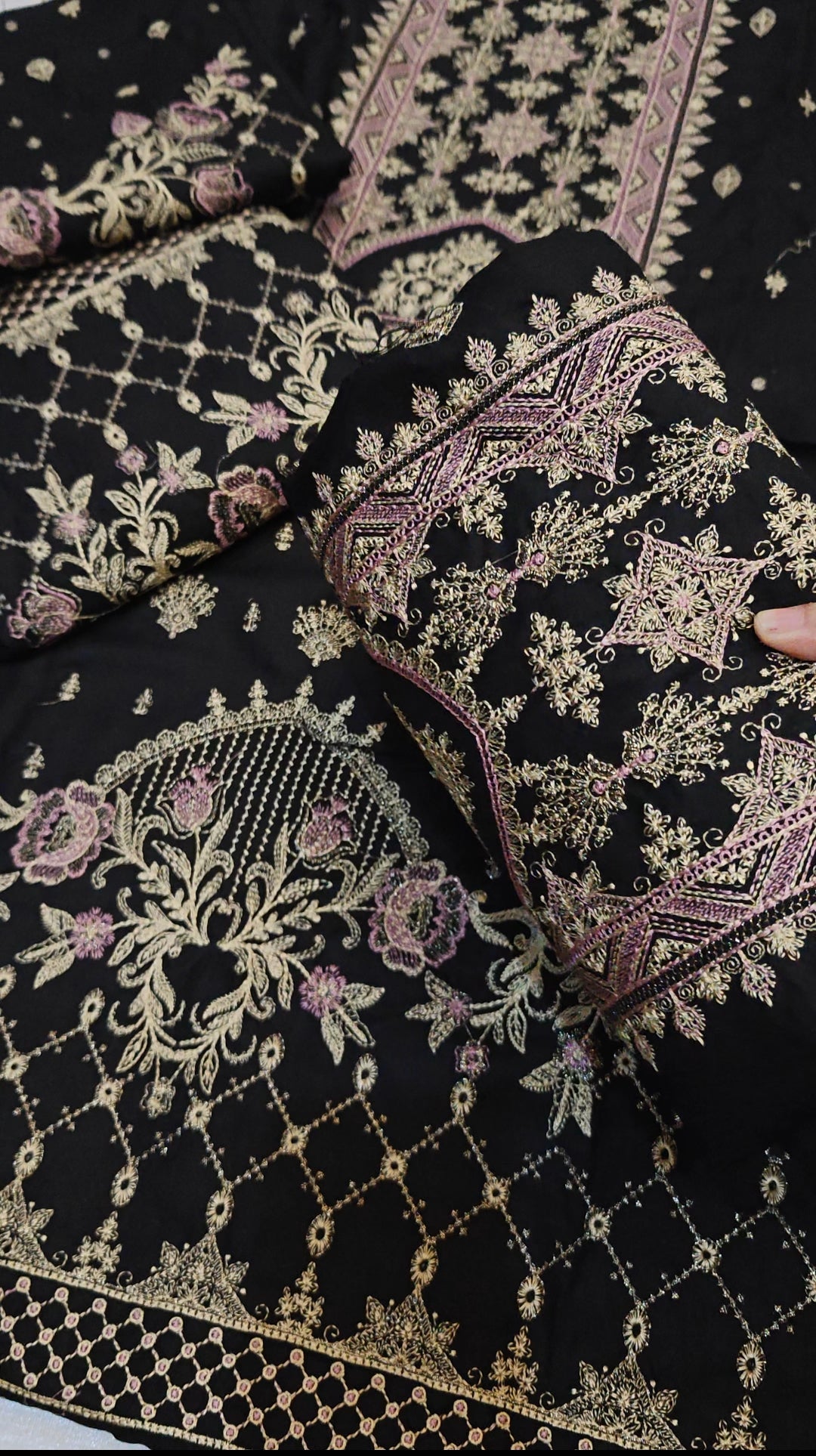 DHANAK EMBROIDERED 2 PIECE ARTICLE YTTY09