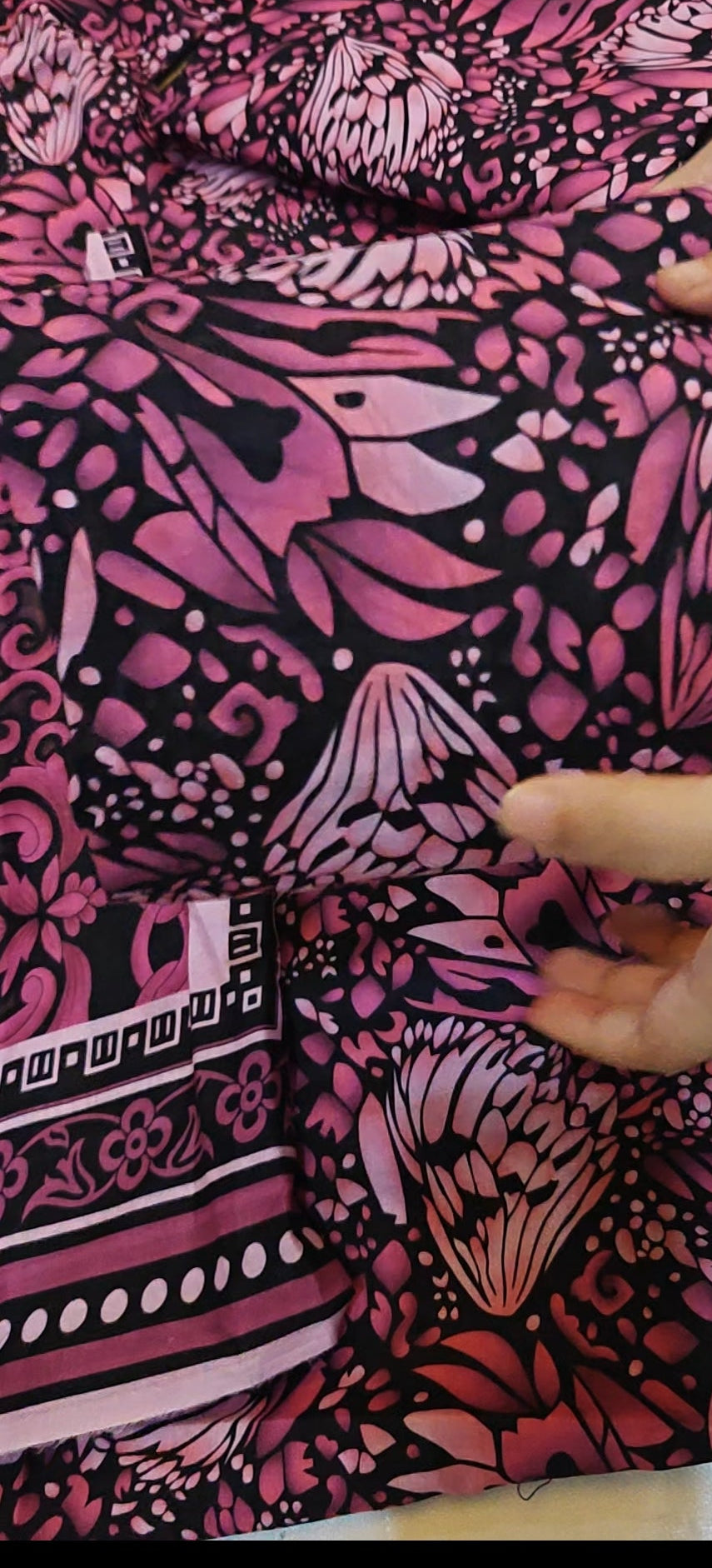 ALKARAM 3PC LAWN PRINTED BUTTERFLY 🦋 2w91t78450hag