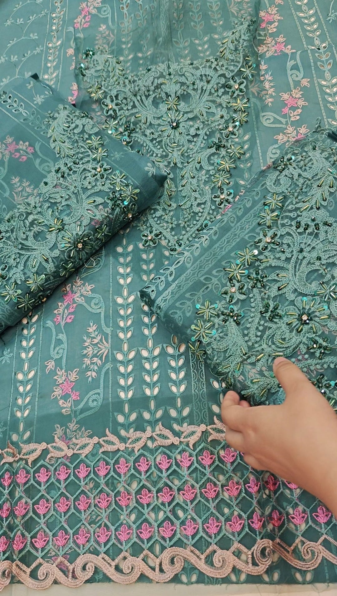 HAND MADE MARIA B LUXURY EID SUIT ZI001122