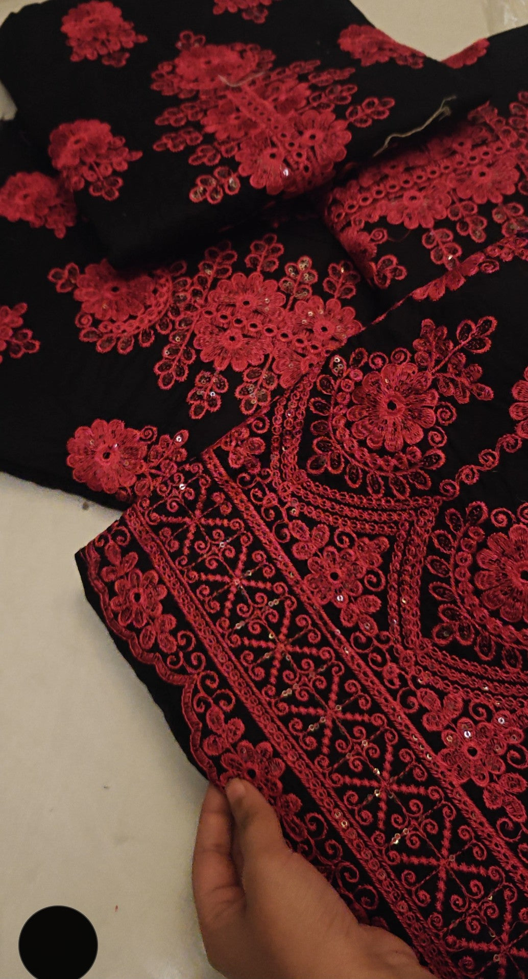 LUXIRY 2 PIECE ARTICLE BAKB678