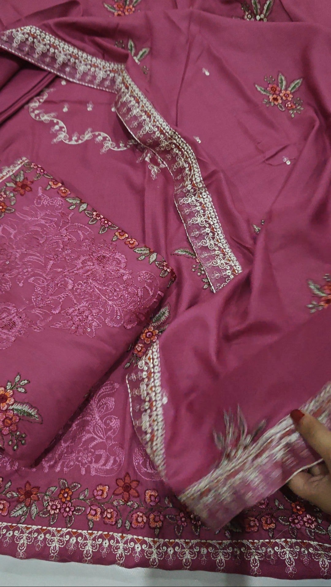 DHANAK EMBROIDERED 3 PIECE ARTICLE LS319