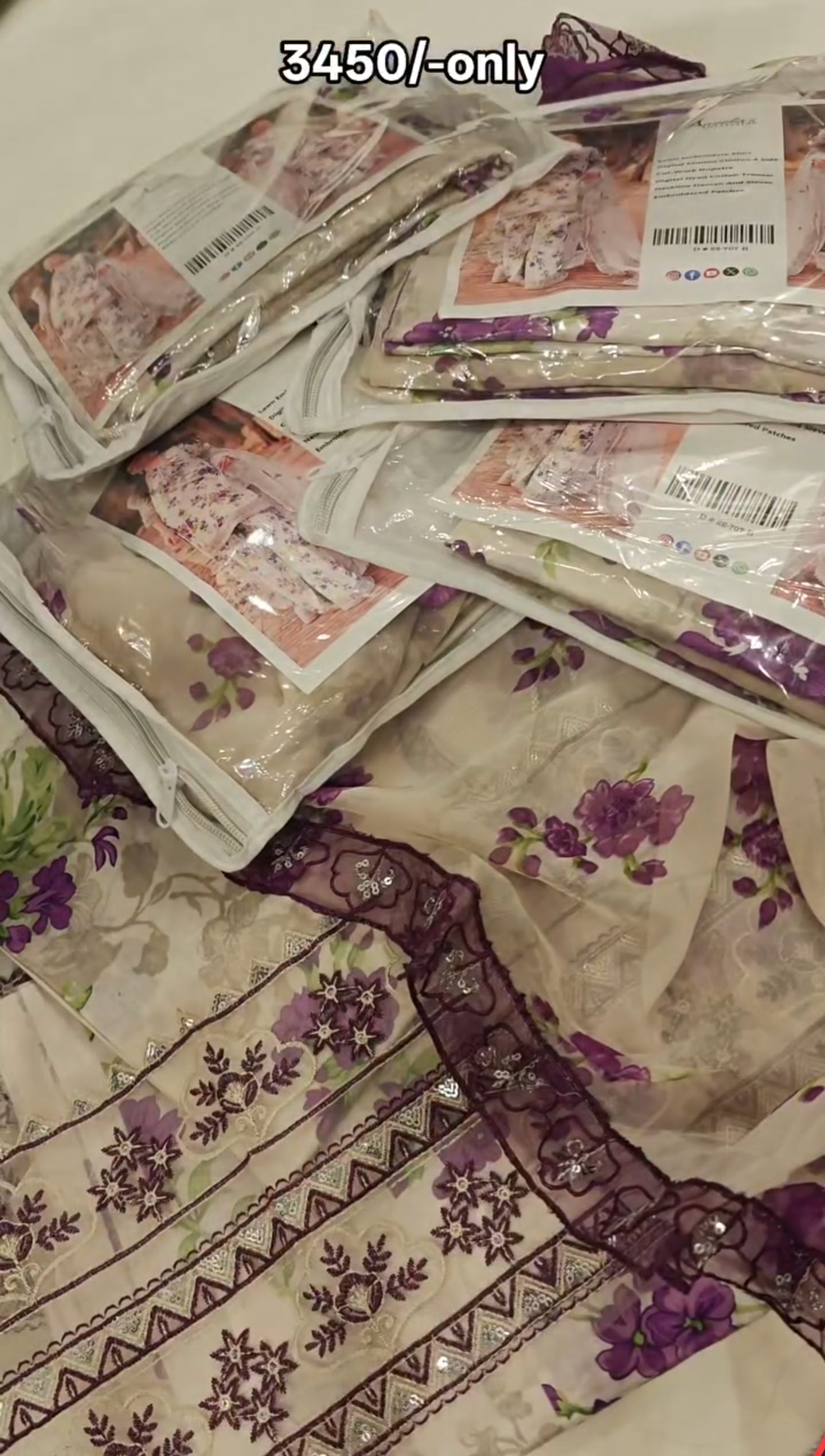 ANEELA'S PRINTED LAWN 3 PIECE ARTICLE TSC92J