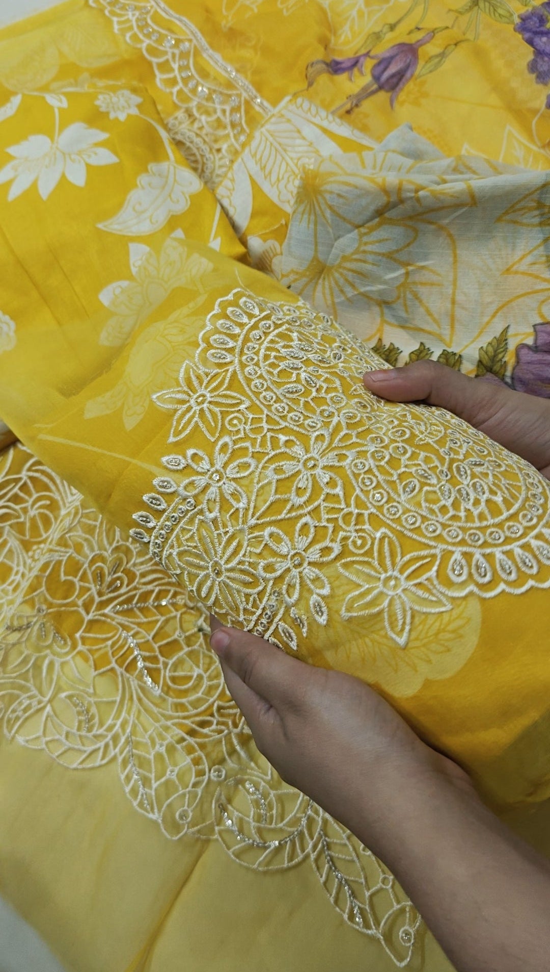 MARIA B LUXURY YELLOW VIRAL DRESS HIT789123Y